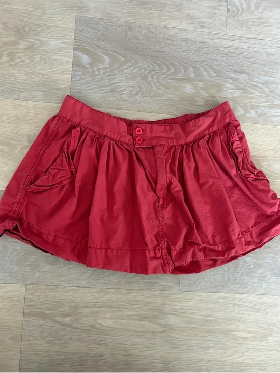 BDG Dresses & Skirts - BDG Red Bubble Mini Skirt Size M